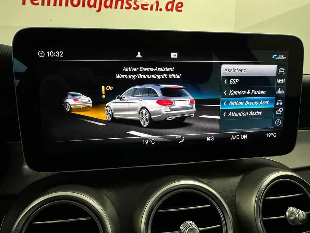 Mercedes-Benz C 220 T d Avantgarde AHK Kamera LED NAVI Sitzh. 09/2018-photo-15