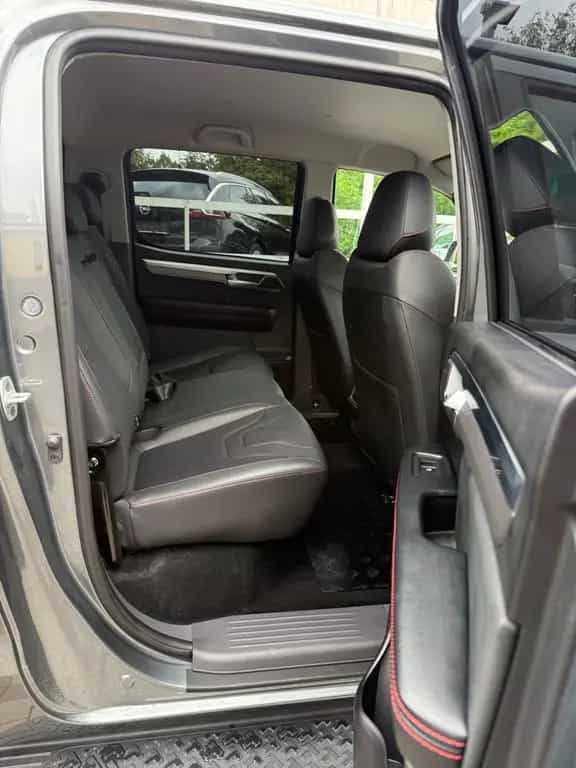 JAC 8 Pro Pick-up 2,4T *360 Cam*4WD*Leder* 02/2025-photo-13