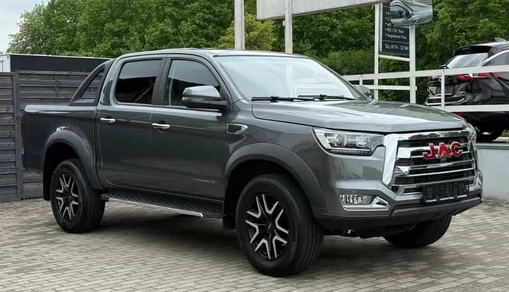 JAC 8 Pro Pick-up 2,4T *360 Cam*4WD*Leder* 02/2025-photo-2