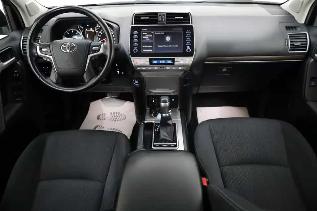 Toyota Land Cruiser Comfort,Kamera,LED, CarPlay,SH 02/2023-photo-3