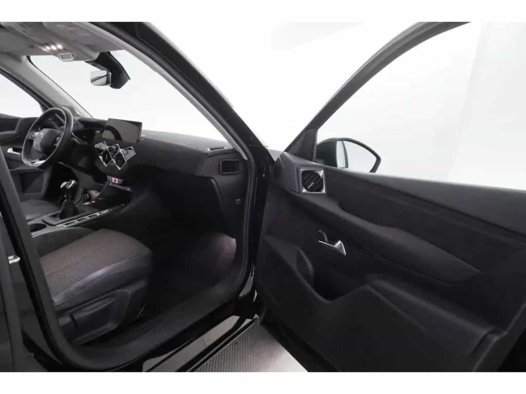 DS Automobiles DS3 1.2PureTech 100 Performance Line+LED+CARPLAY 03/2024-photo-19