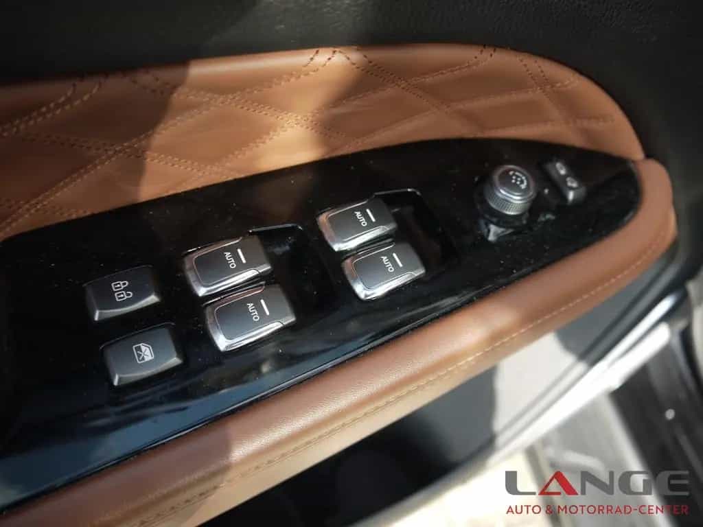Ssangyong Rexton Rexton 2.2 Saphirre 4x4 AZV Trittbretter 05/2019-photo-11