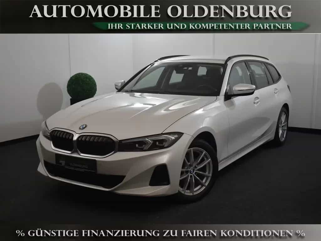 BMW 320 d xDrive *DriveAss*Curved*LiveCP+*MJ23*LED* 07/2023-photo-0
