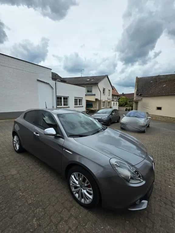 Alfa Romeo Giulietta 1.6 JTDM 05/2012-photo-0