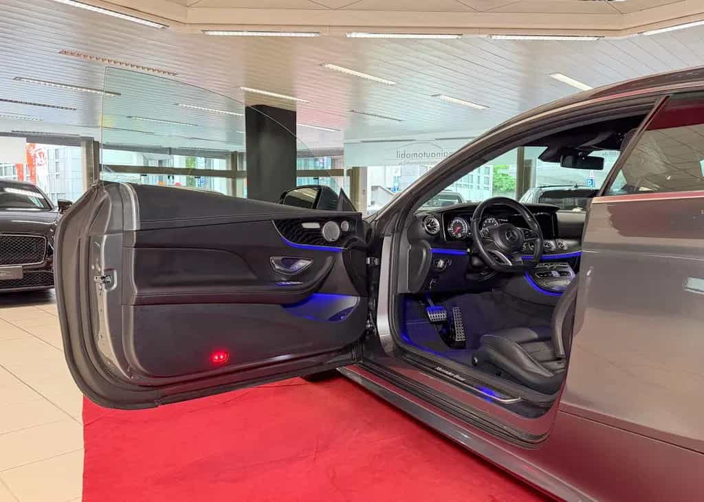 Mercedes-Benz E-Class Coupe AMG LED 2.HAND 360Grad Burmester 06/2018-photo-11