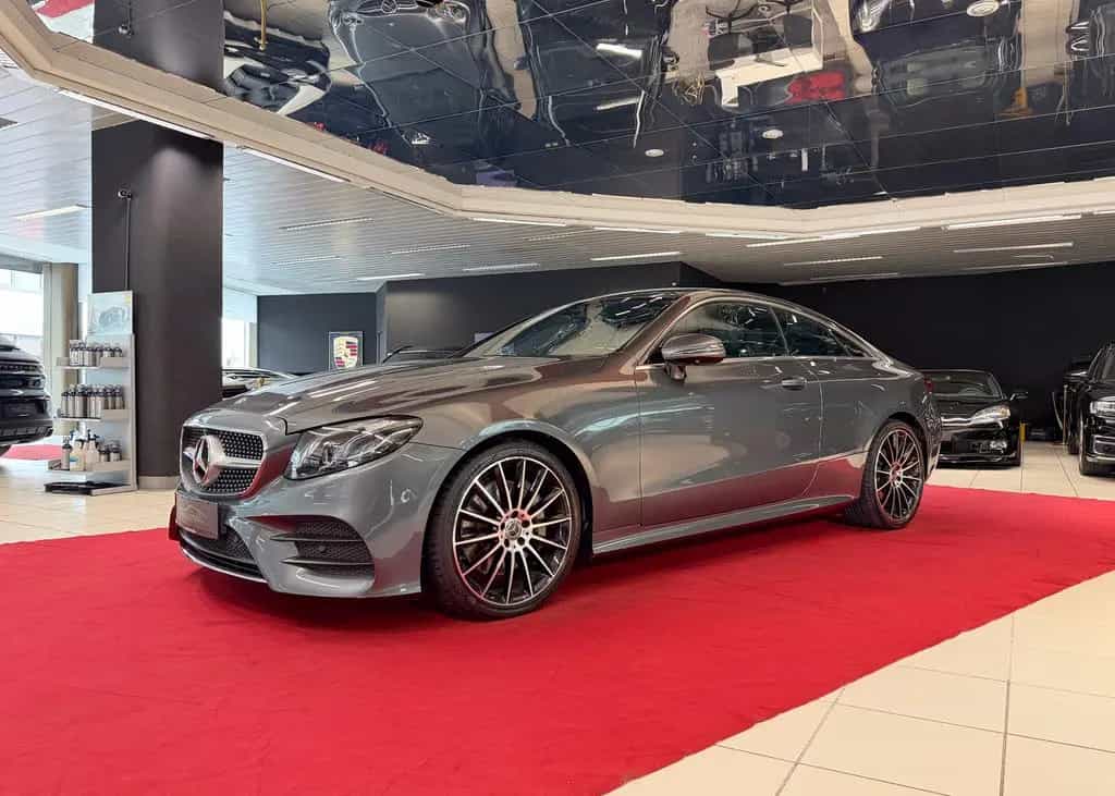 Mercedes-Benz E-Class Coupe AMG LED 2.HAND 360Grad Burmester 06/2018-photo-2