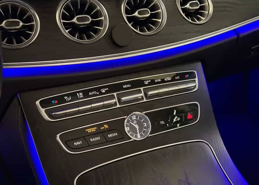 Mercedes-Benz E-Class Coupe AMG LED 2.HAND 360Grad Burmester 06/2018-photo-21