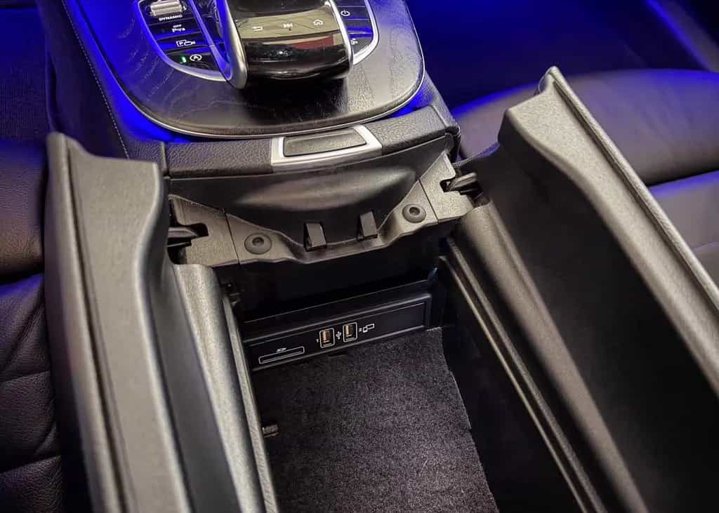 Mercedes-Benz E-Class Coupe AMG LED 2.HAND 360Grad Burmester 06/2018-photo-24