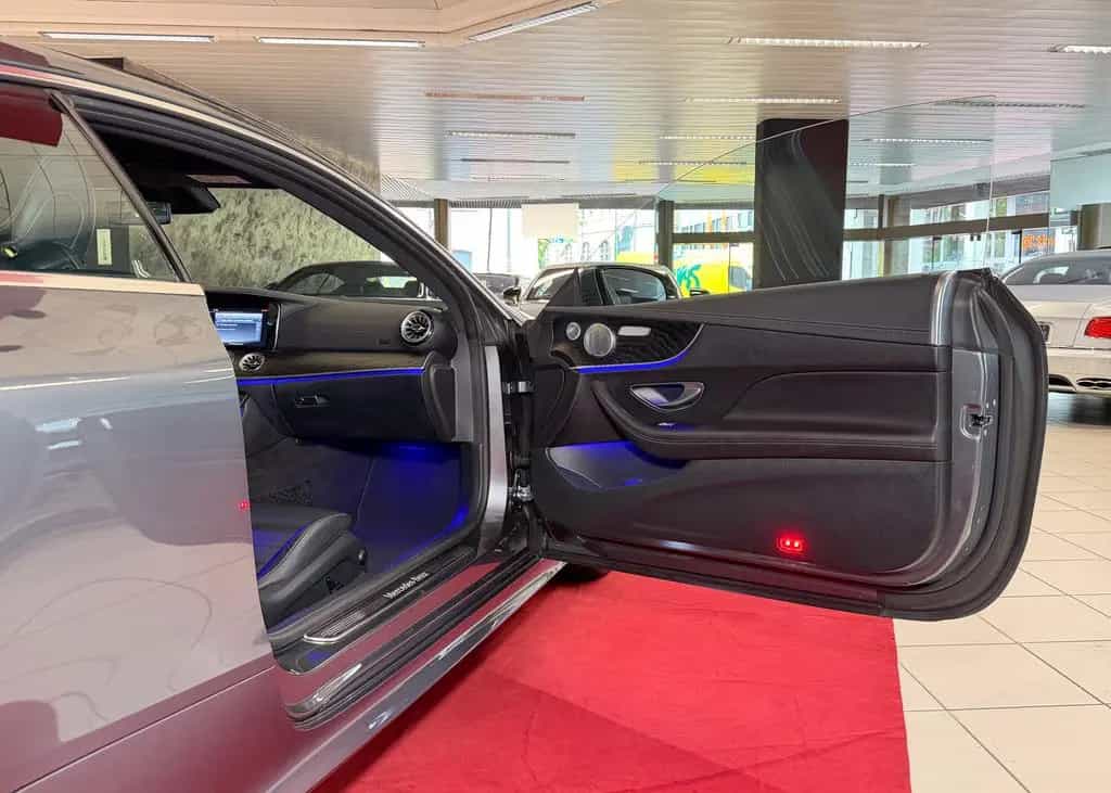 Mercedes-Benz E-Class Coupe AMG LED 2.HAND 360Grad Burmester 06/2018-photo-27