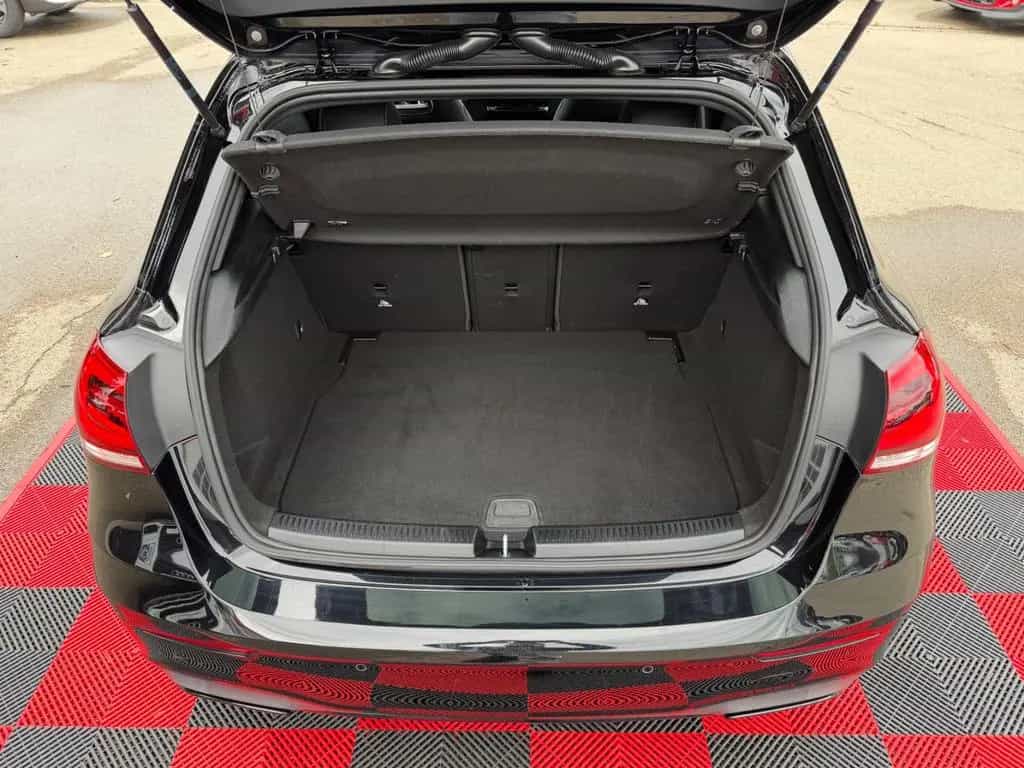 Mercedes-Benz A-Class d AMG Line *LED*360°Kamera*Alcantara* 11/2020-photo-10