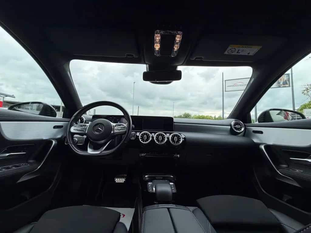 Mercedes-Benz A-Class d AMG Line *LED*360°Kamera*Alcantara* 11/2020-photo-22