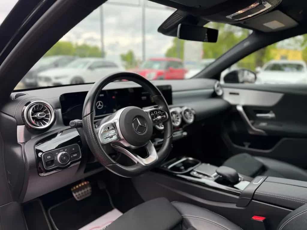 Mercedes-Benz A-Class d AMG Line *LED*360°Kamera*Alcantara* 11/2020-photo-26