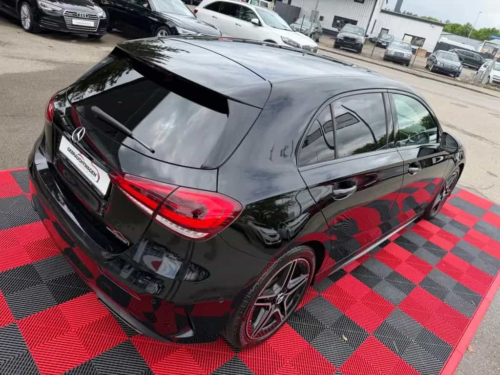Mercedes-Benz A-Class d AMG Line *LED*360°Kamera*Alcantara* 11/2020-photo-7