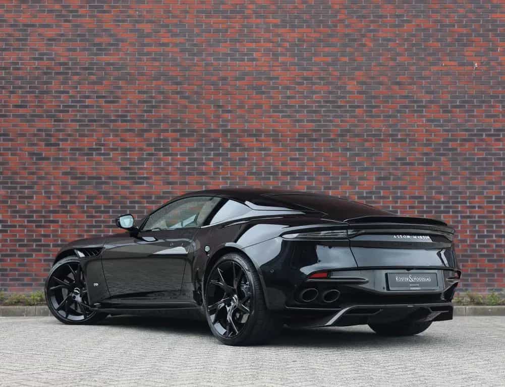 Aston Martin DBS Superleggera 5.2 V12 | B&O - Carbon 02/2021-photo-1