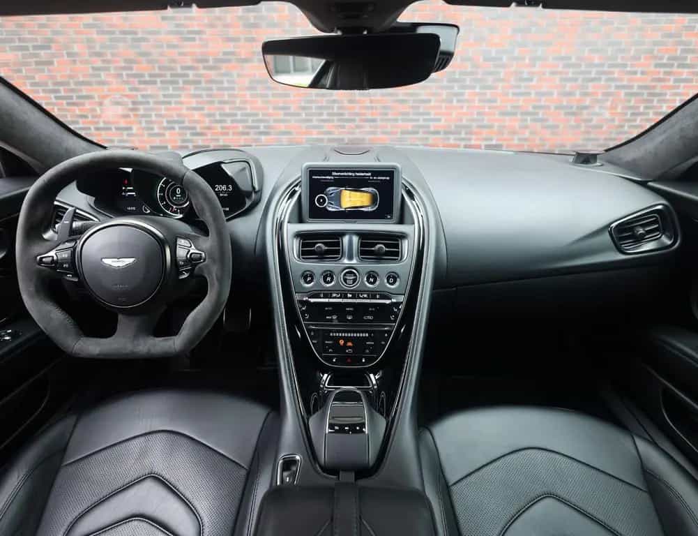 Aston Martin DBS Superleggera 5.2 V12 | B&O - Carbon 02/2021-photo-2
