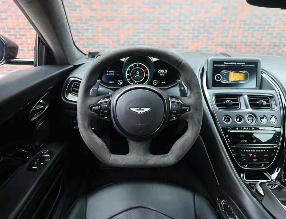 Aston Martin DBS Superleggera 5.2 V12 | B&O - Carbon 02/2021-photo-31
