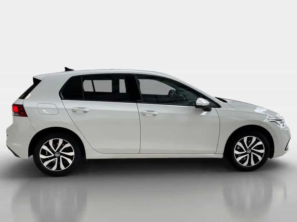 Volkswagen Golf TSI Active Standhzg+IQ.DRIVE+LEDplus+Navi+H 01/2023-photo-5