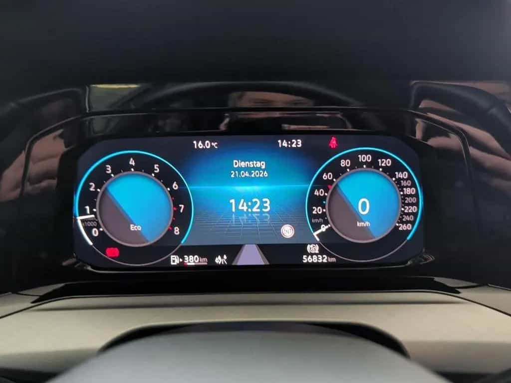 Volkswagen Golf TSI Life Harman+Standhzg+AHK+Navi+LED+ACC+K 01/2023-photo-15