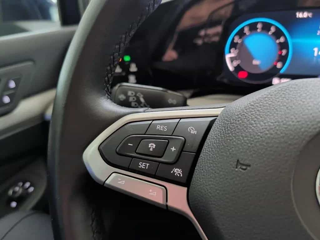 Volkswagen Golf TSI Life Harman+Standhzg+AHK+Navi+LED+ACC+K 01/2023-photo-17