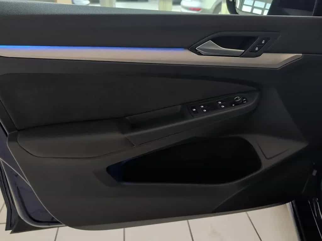 Volkswagen Golf TSI Life Harman+Standhzg+AHK+Navi+LED+ACC+K 01/2023-photo-21