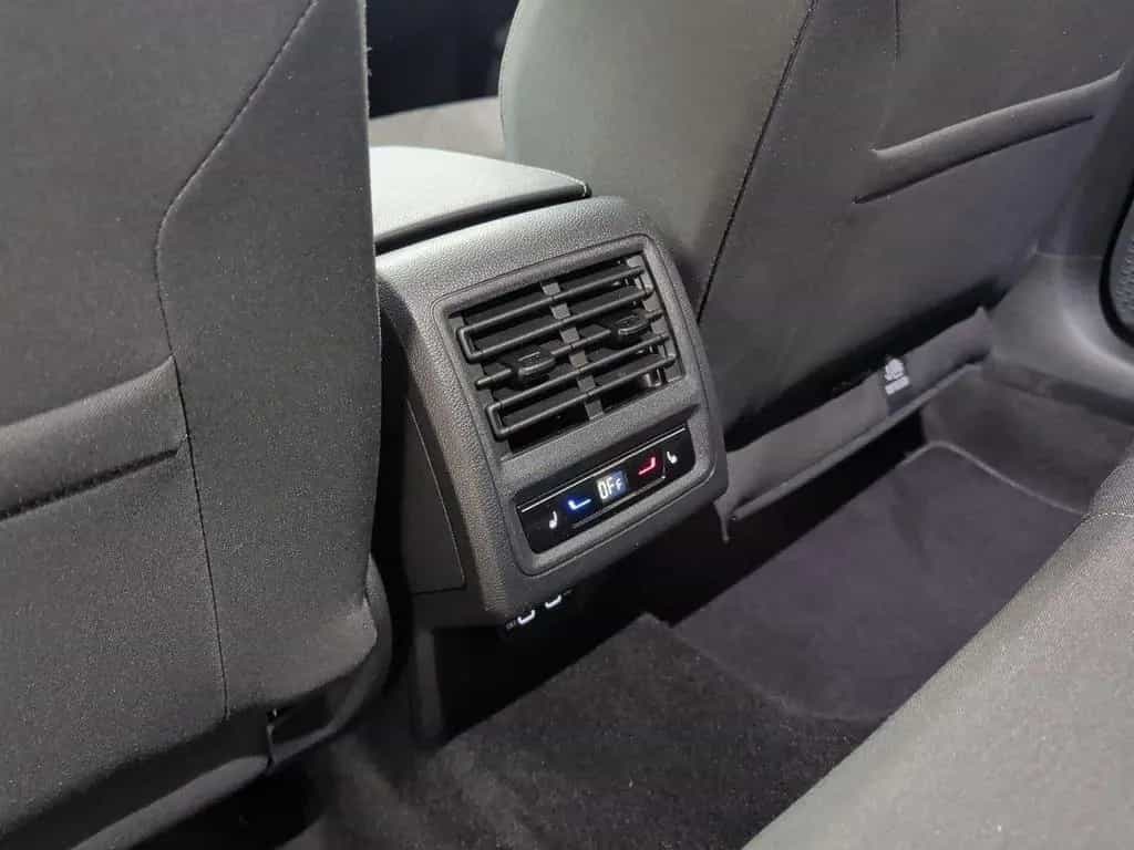 Volkswagen Golf TSI Life Harman+Standhzg+AHK+Navi+LED+ACC+K 01/2023-photo-25