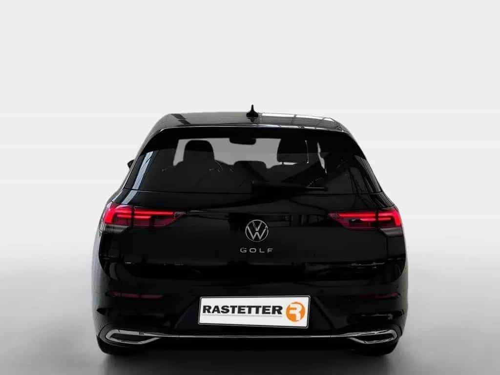 Volkswagen Golf TSI Active Standhzg+IQ.DRIVE+LEDplus+Navi+H 01/2023-photo-1