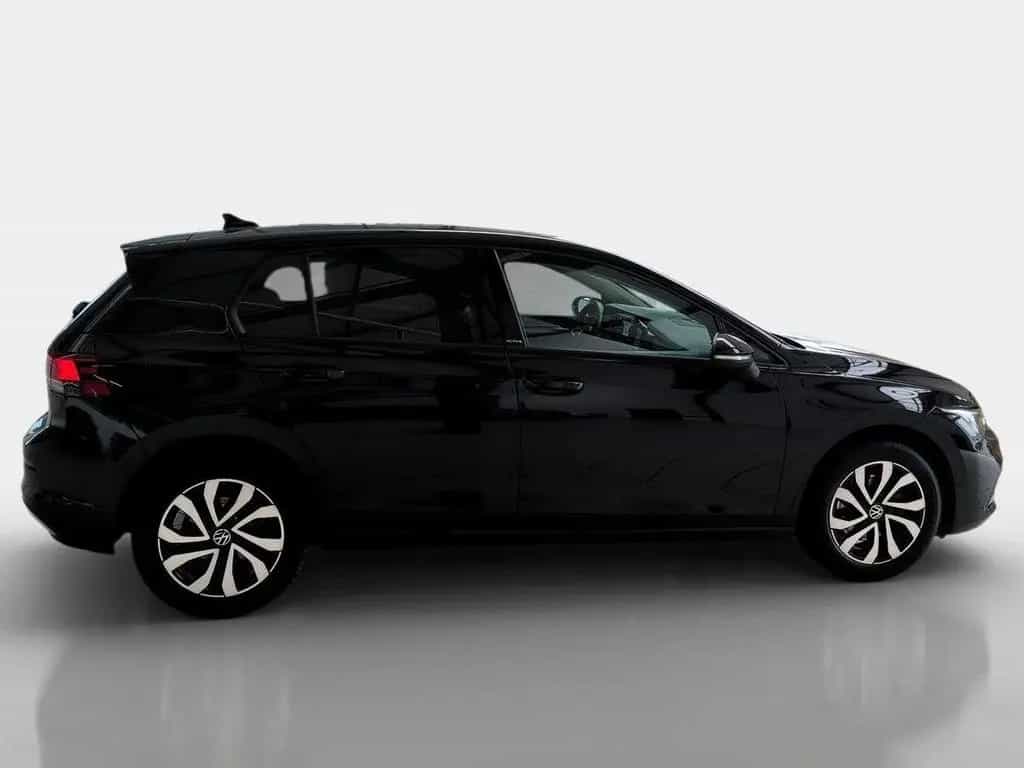 Volkswagen Golf TSI Active Standhzg+IQ.DRIVE+LEDplus+Navi+H 01/2023-photo-3