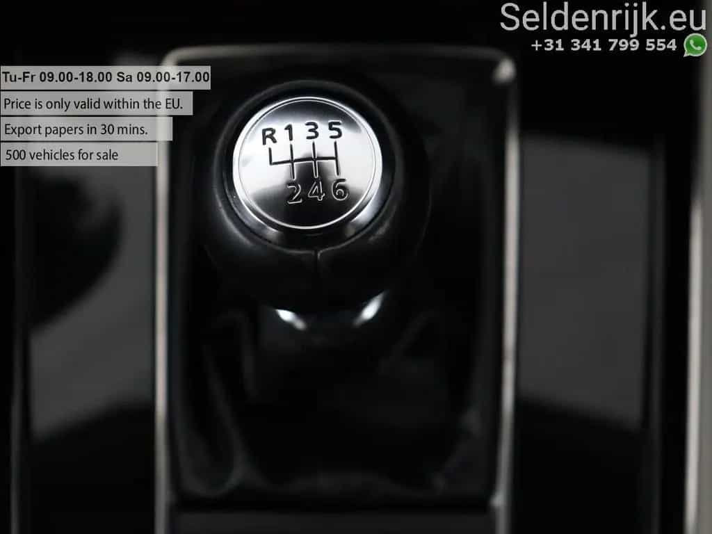 Mazda CX-30 2.0 e-SkyActiv-X M Hybrid 100th Anniversar 01/2021-photo-23
