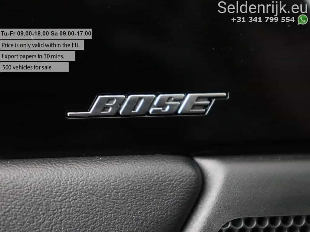 Mazda CX-30 2.0 e-SkyActiv-X M Hybrid 100th Anniversar 01/2021-photo-36