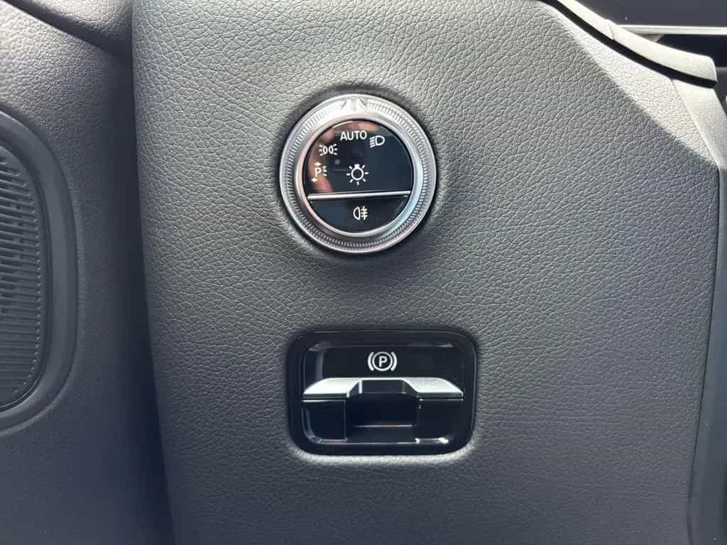 Mercedes-Benz GLC-Class 220d 4Matic AMG LINE NIGHT AHK DISTRONIC CAM 05/2023-photo-17