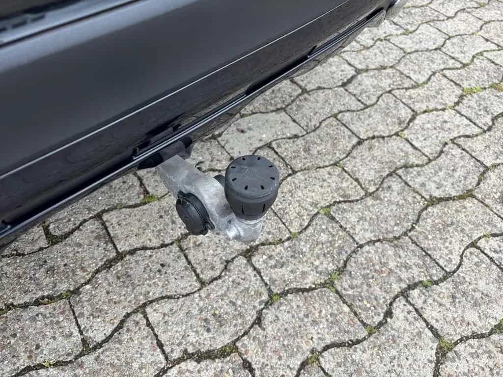 Mercedes-Benz GLC-Class 220d 4Matic AMG LINE NIGHT AHK DISTRONIC CAM 05/2023-photo-26