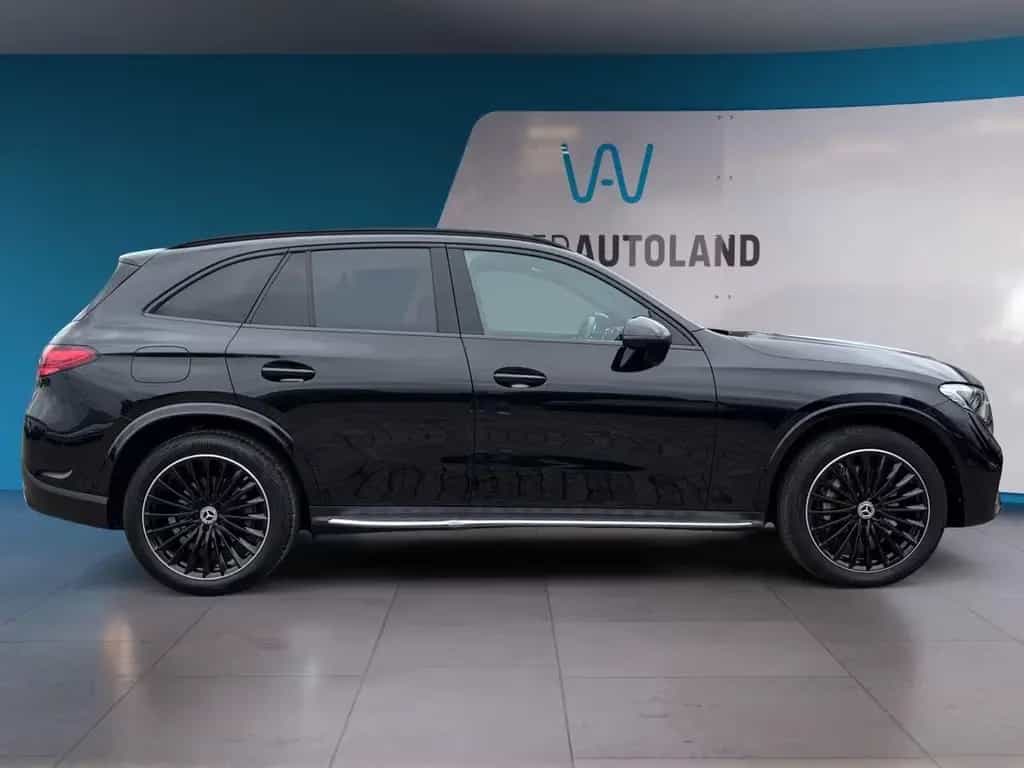 Mercedes-Benz GLC-Class 220d 4Matic AMG LINE NIGHT AHK DISTRONIC CAM 05/2023-photo-4