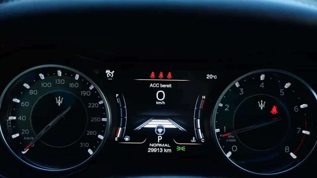 Maserati Ghibli M-HYBRID EXECUTIVE*ACC*20"ALU* 03/2022-photo-19