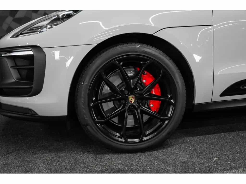 Porsche Macan III GTS 07/2024-photo-12