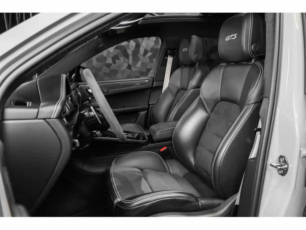 Porsche Macan III GTS 07/2024-photo-8