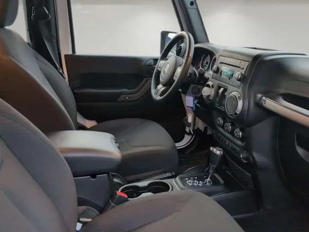Jeep Wrangler Sport 2.8 CRD Unfallfrei 03/2017-photo-18