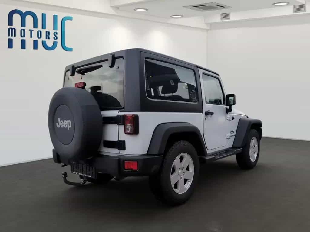 Jeep Wrangler Sport 2.8 CRD Unfallfrei 03/2017-photo-3