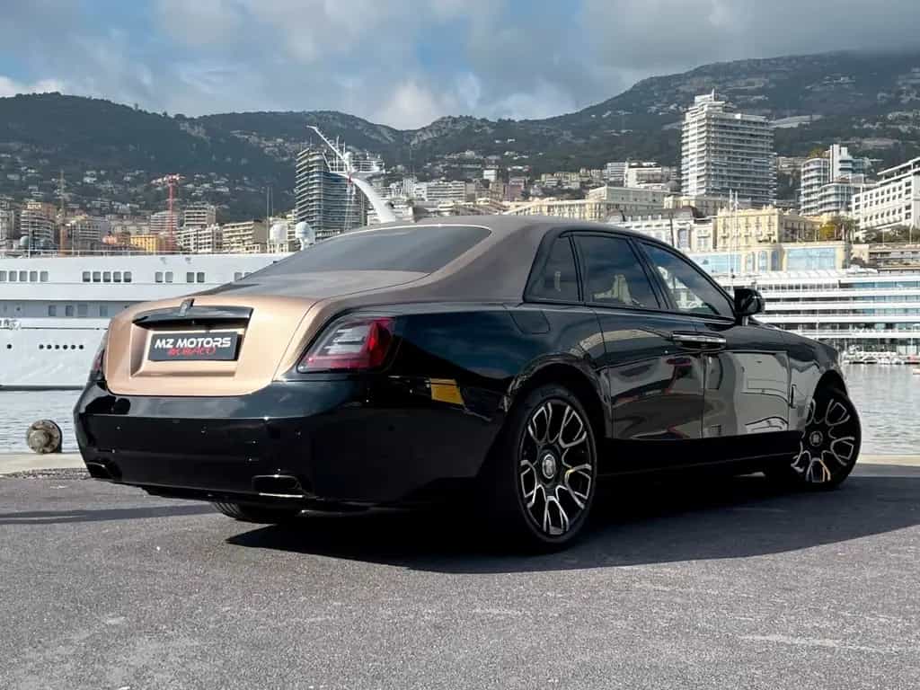 Rolls-Royce Ghost Black Badge - Amazing specs - NP 520k€ 12/2022-photo-4