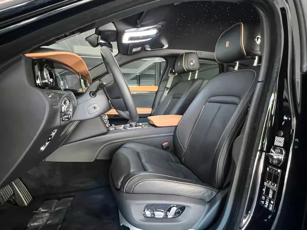 Rolls-Royce Ghost Black Badge - Amazing specs - NP 520k€ 12/2022-photo-9