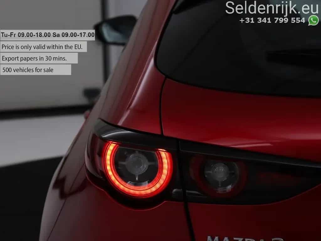 Mazda 3 2.0 e-SkyActiv-X M Hybrid 186 Comfort | sitzhe 04/2022-photo-32