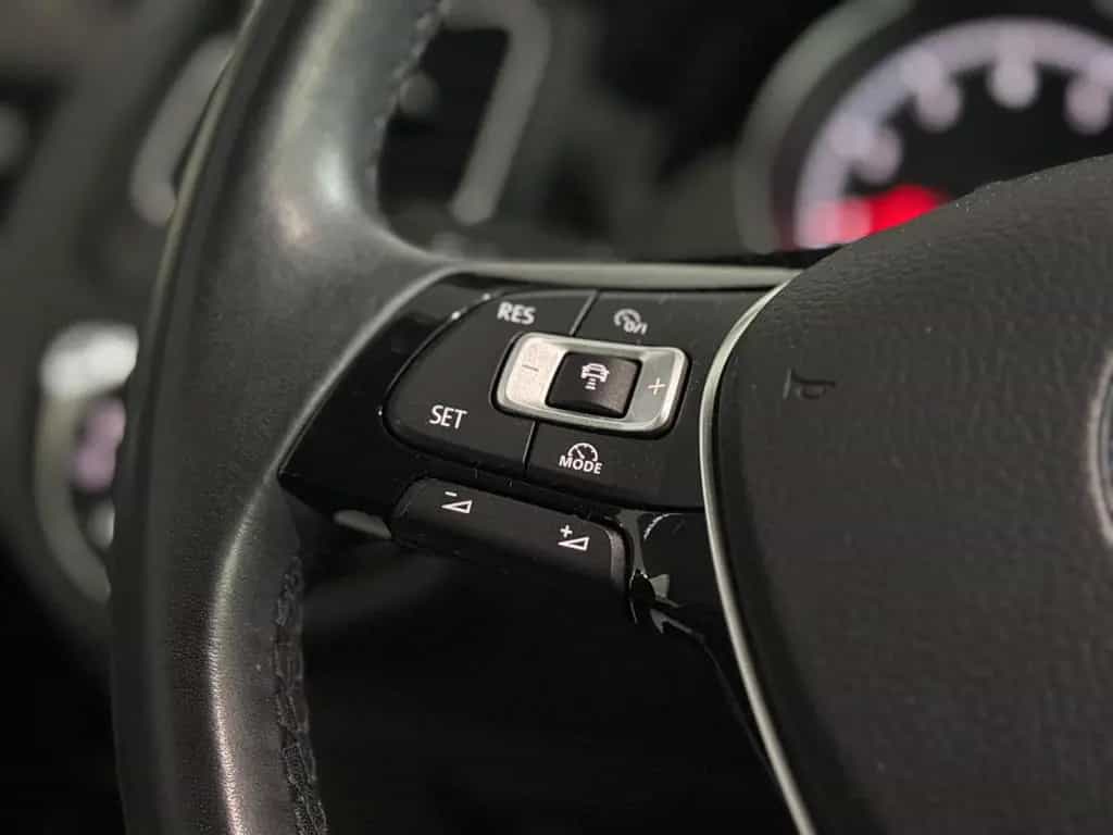 Volkswagen Golf VII Lim.Highline BlueMotion ACC LED CARPLAY 07/2018-photo-18