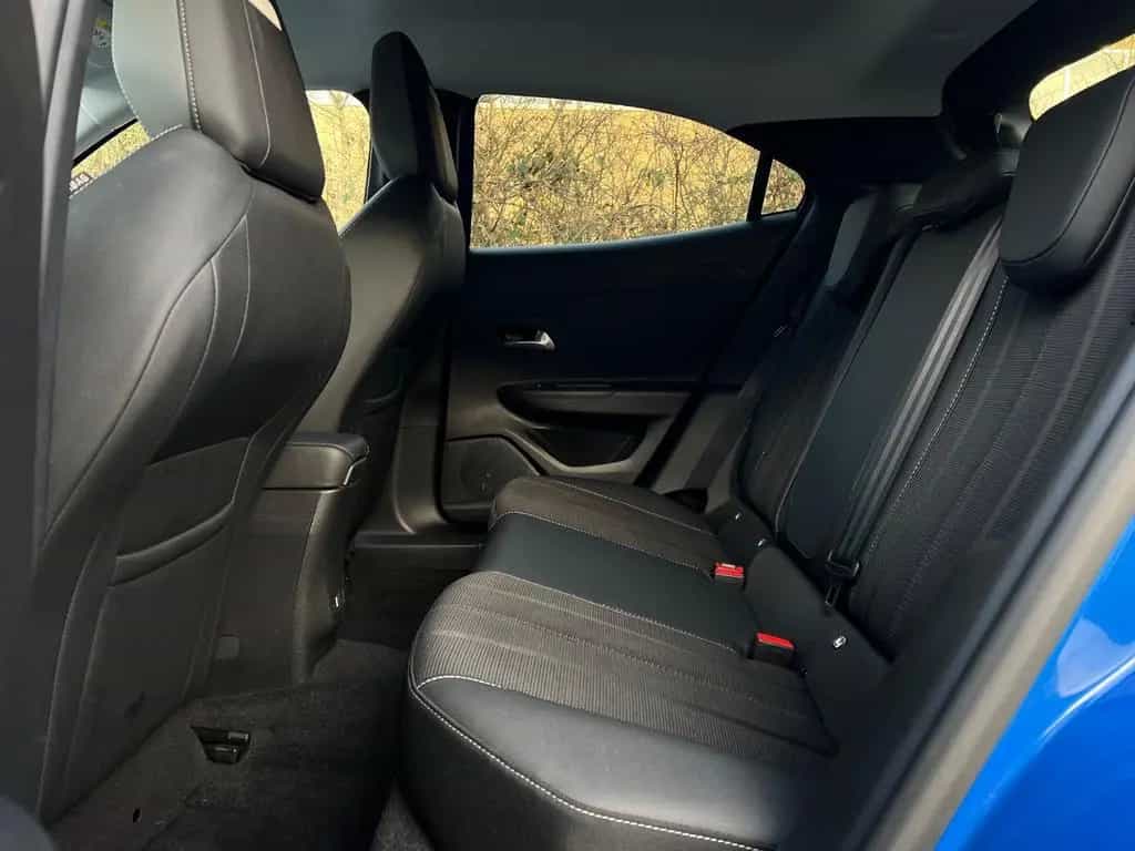 Opel Mokka Elegance 1.2 130PS*1.HAND*KAM*Ø5,5l/100km 09/2021-photo-37