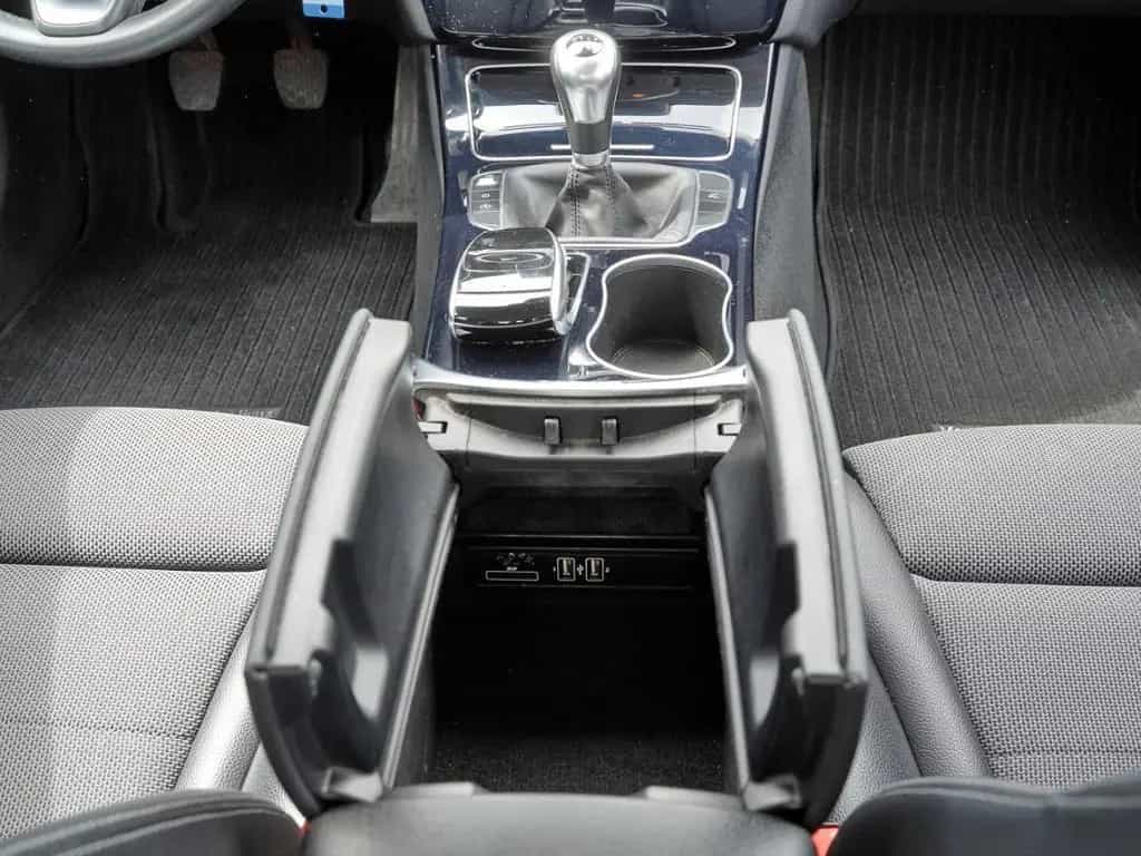 Mercedes-Benz C 180 Limo AVANTGARDE+NAVI+PDC+LED+SHZ+TOTWINKEL 10/2017-photo-10