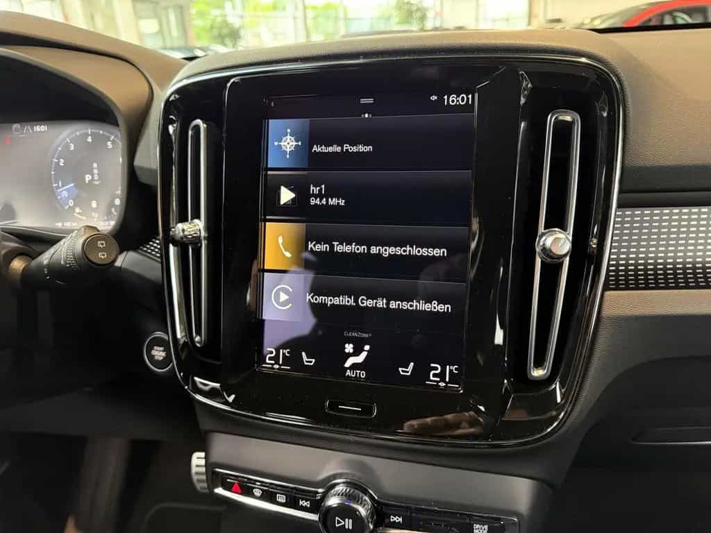 Volvo XC40 R Design H/K ACC AHK KAM 04/2021-photo-19