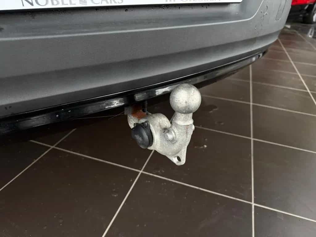 Volvo XC40 R Design H/K ACC AHK KAM 04/2021-photo-27