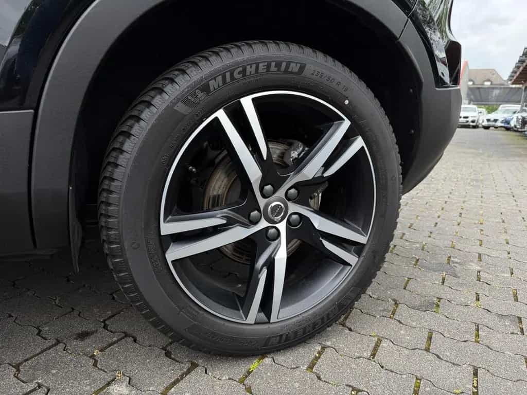 Volvo XC40 R Design H/K ACC AHK KAM 04/2021-photo-38