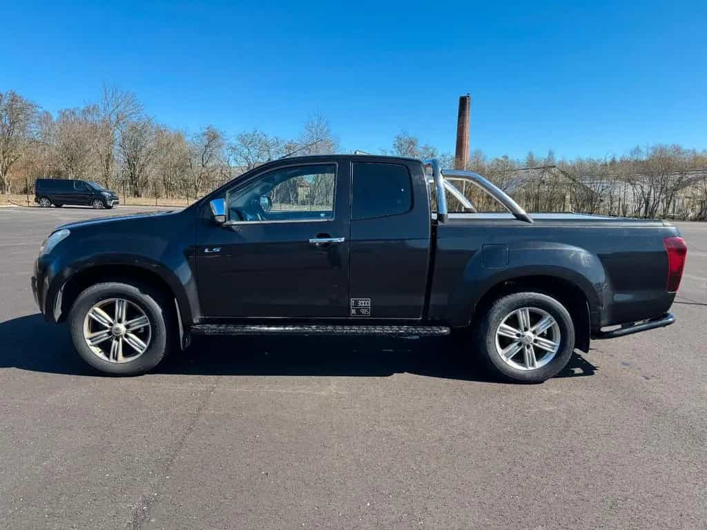 Isuzu D-Max 2.5 Extended Cab Aut. 163 PS 57687 LKW 05/2017-photo-8