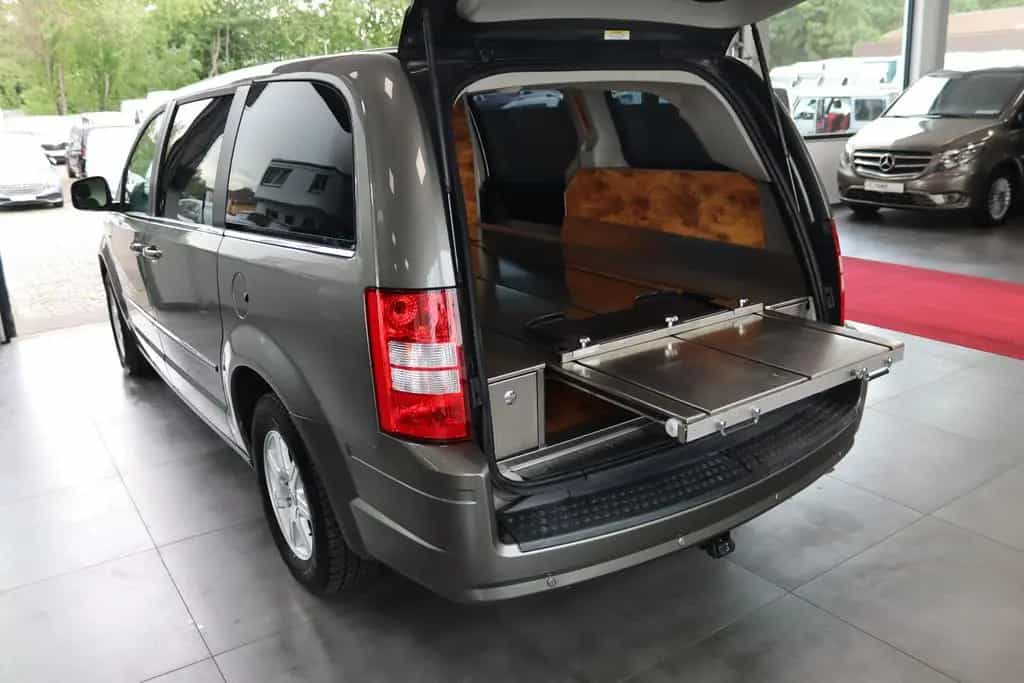Chrysler Grand Voyager Bestattungswagen / Leichenwagen 12/2011-photo-20
