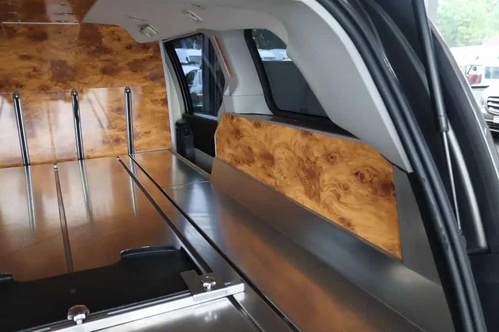 Chrysler Grand Voyager Bestattungswagen / Leichenwagen 12/2011-photo-23