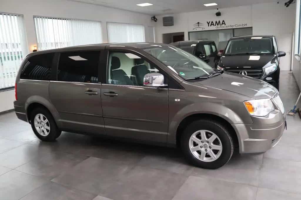 Chrysler Grand Voyager Bestattungswagen / Leichenwagen 12/2011-photo-3